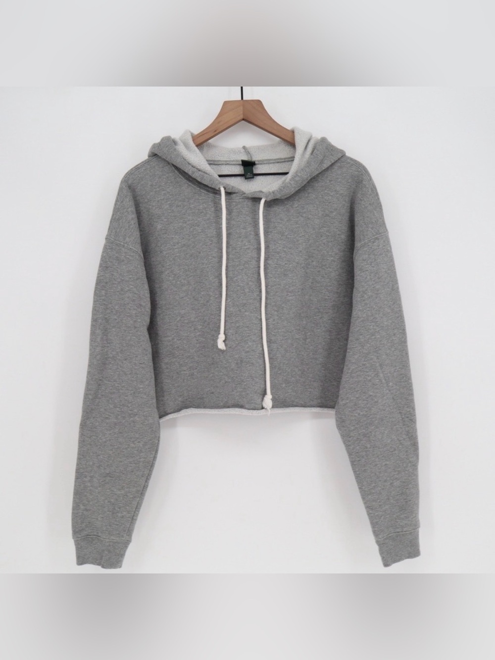 Wild Fable Womens XS Heather Gray Cropped Raw Hem Fleece Hoodie Sweatshirt - Picture 2 of 3
